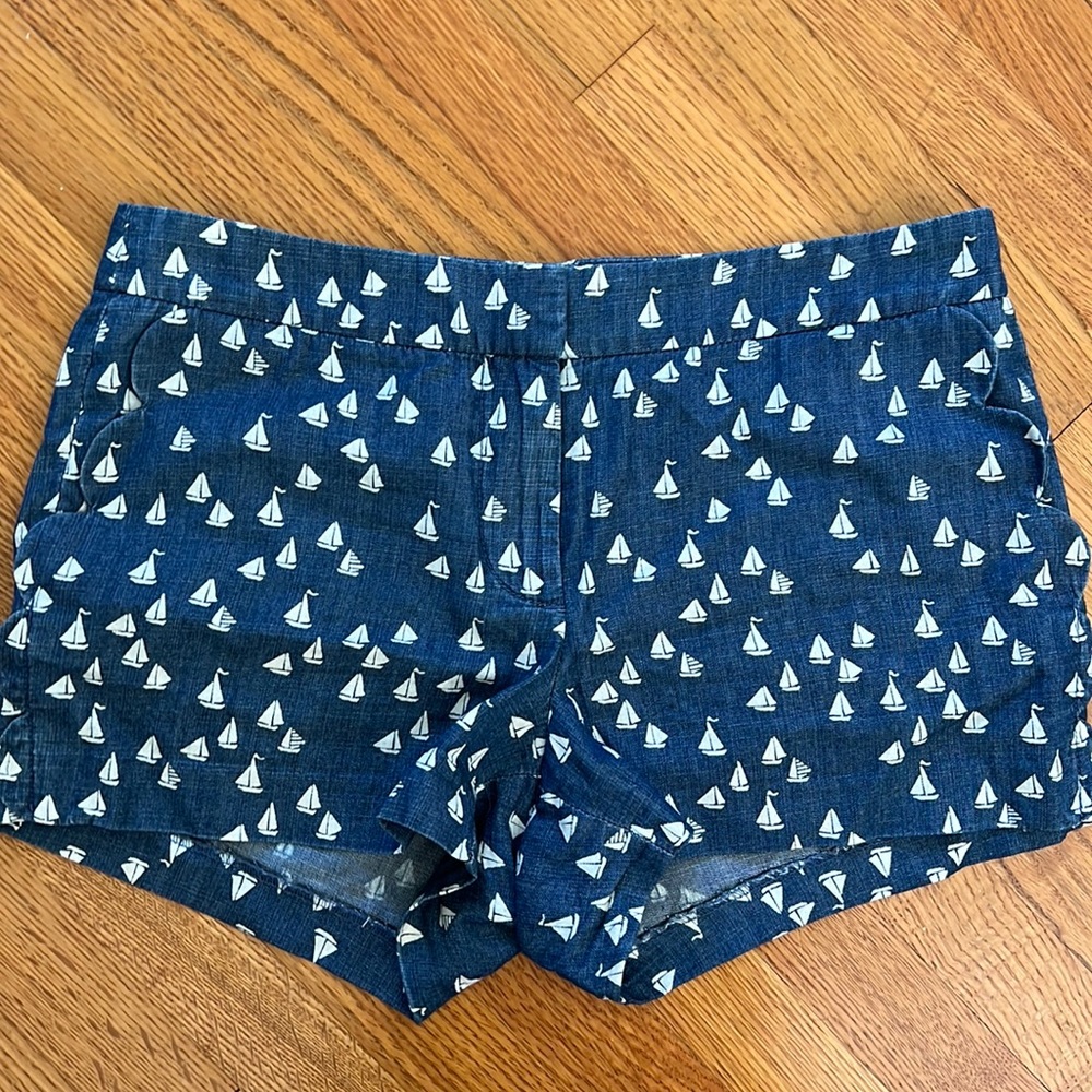 J Crew sailboat chambray shorts 2 scalloped pocket